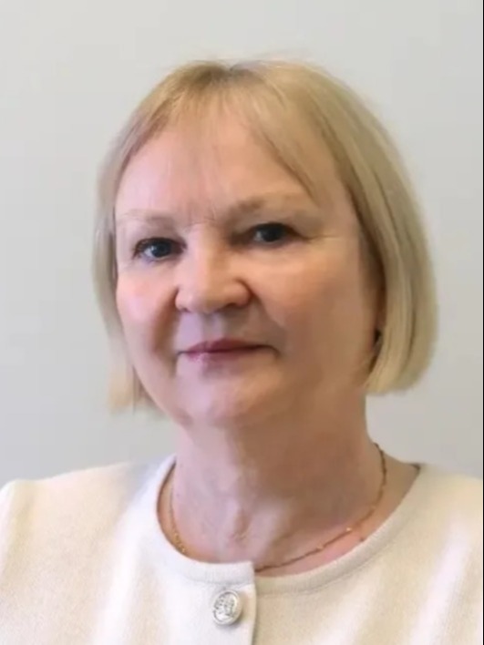 Тихонова Светлана Евгеньевна.